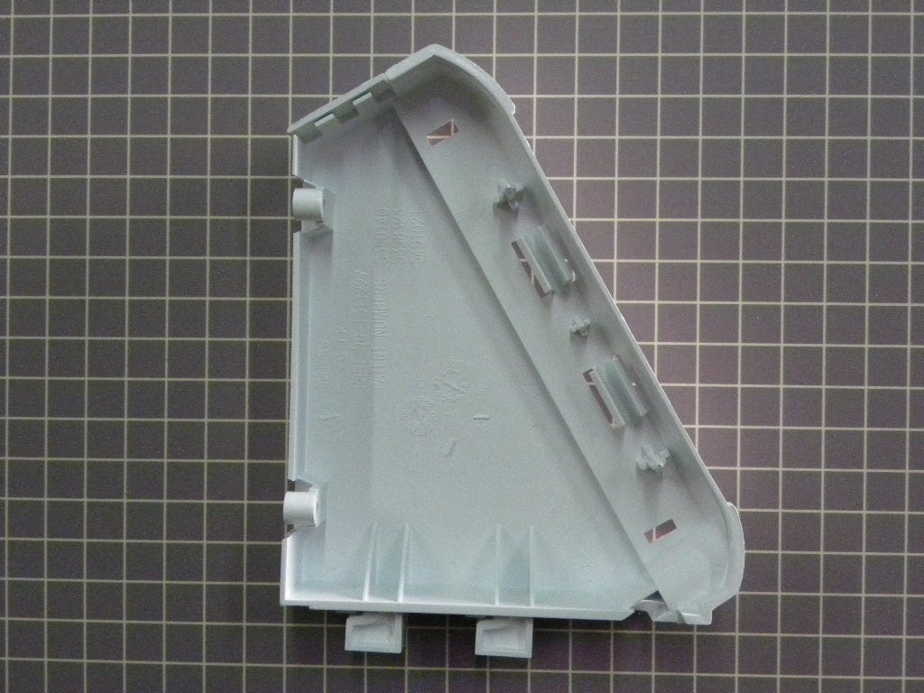 Electrolux Washer EndCap RH (White) 131122701