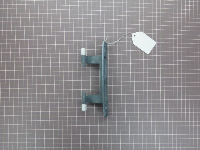 Door Hinge 134550800