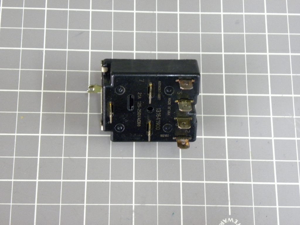 GE Dryer Temperature Switch WE04X10135