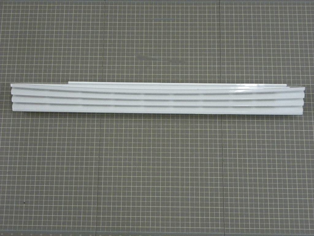 Grille DE64-01481B