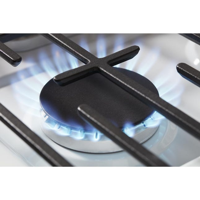 Whirlpool 5.1 Cu. Ft. Freestanding Gas Range with Edge to Edge Cooktop WFG505M0MW