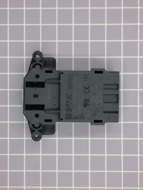 Center Door Switch 6601ER1001B