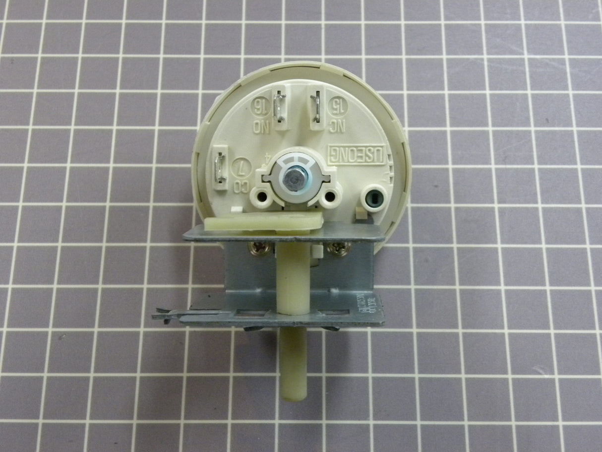 GE Washer Pressure Switch WH12X0998
