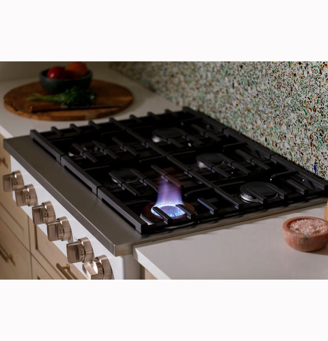 Café 36" Professional Gas Rangetop With 6 Burners CGU366P2TS1