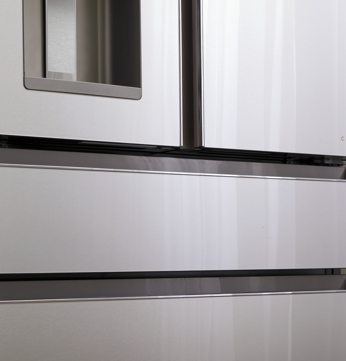 Café ENERGY STAR 27.6 Cu. Ft. 4- Door French-Door Refrigerator CVE28DM5NS5
