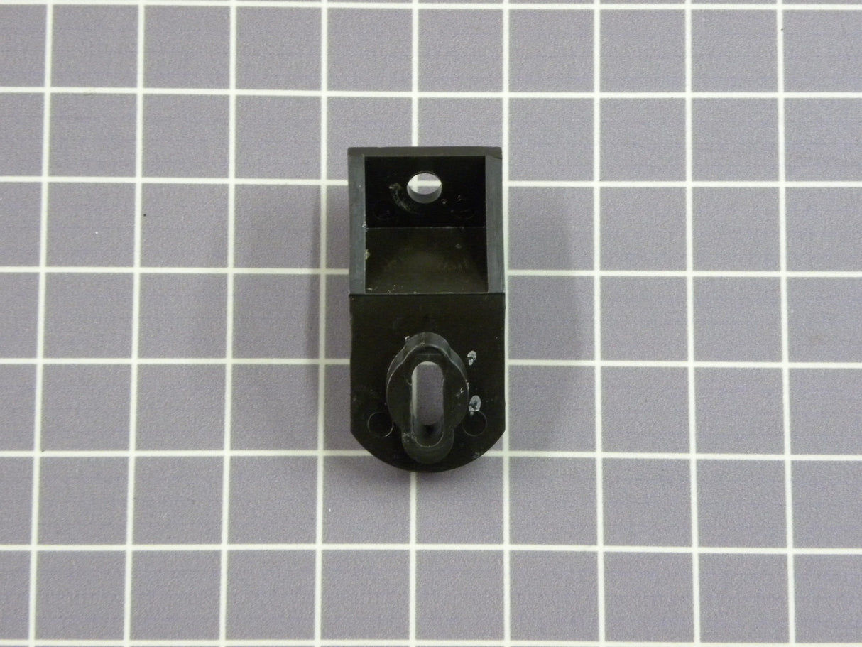 Door Delay Retainer C8972501