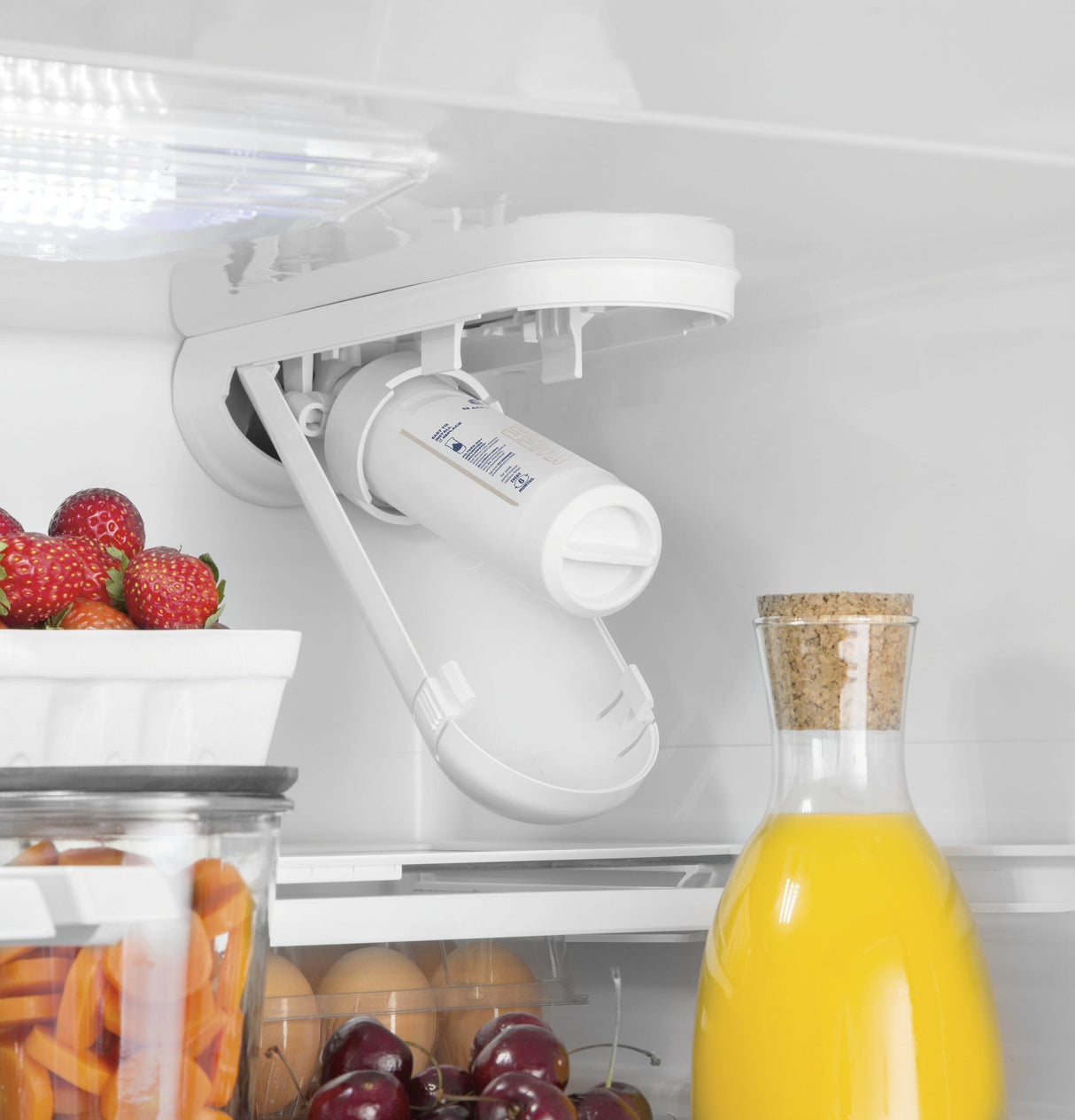 GE® ENERGY STAR® 24.7 Cu. Ft. French-Door Refrigerator GNE25JYKFS