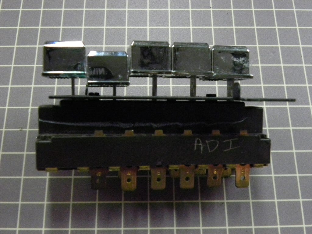 Push Button Switch WH12X10496