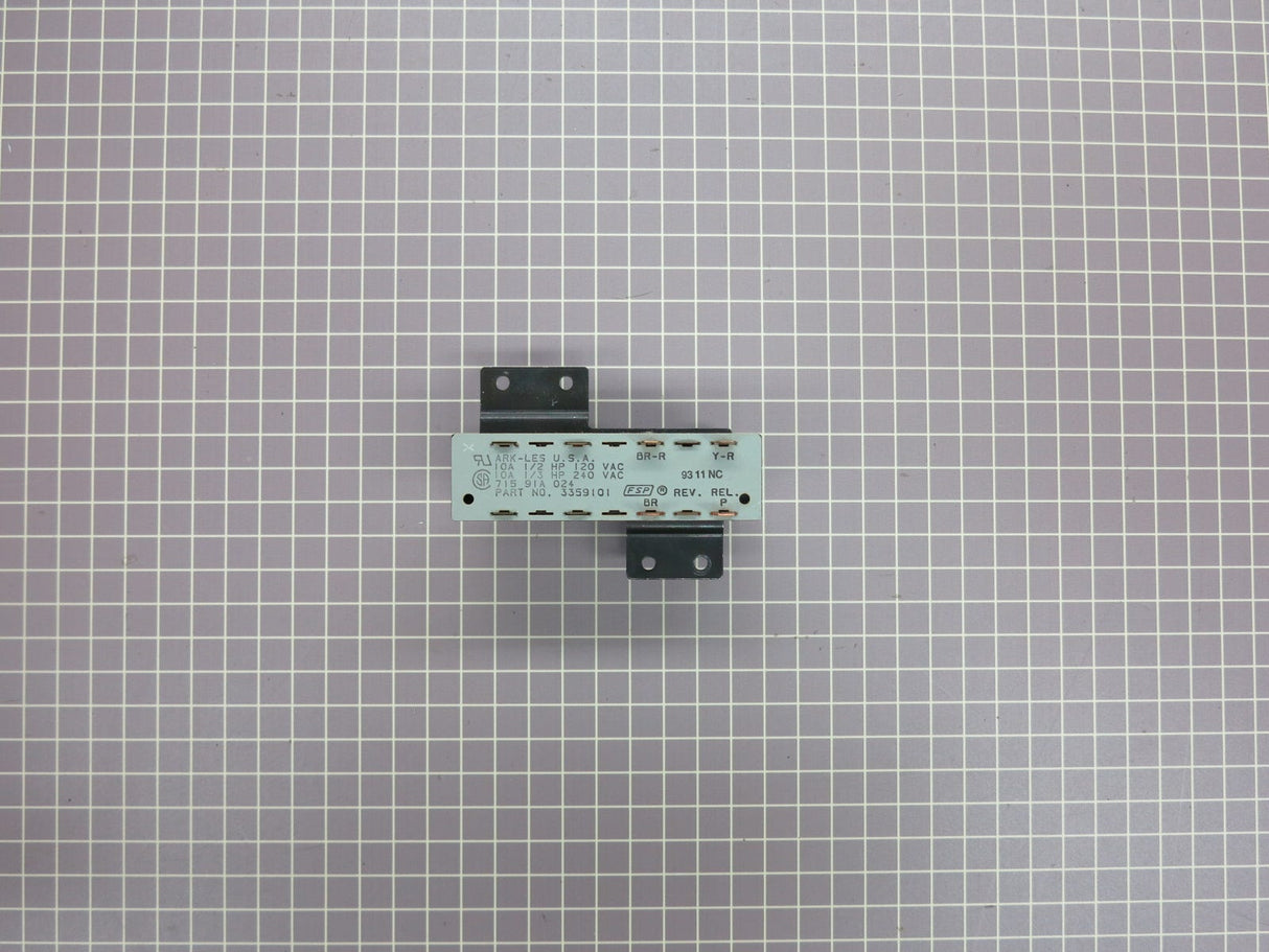Pushbutton Switch 3359101