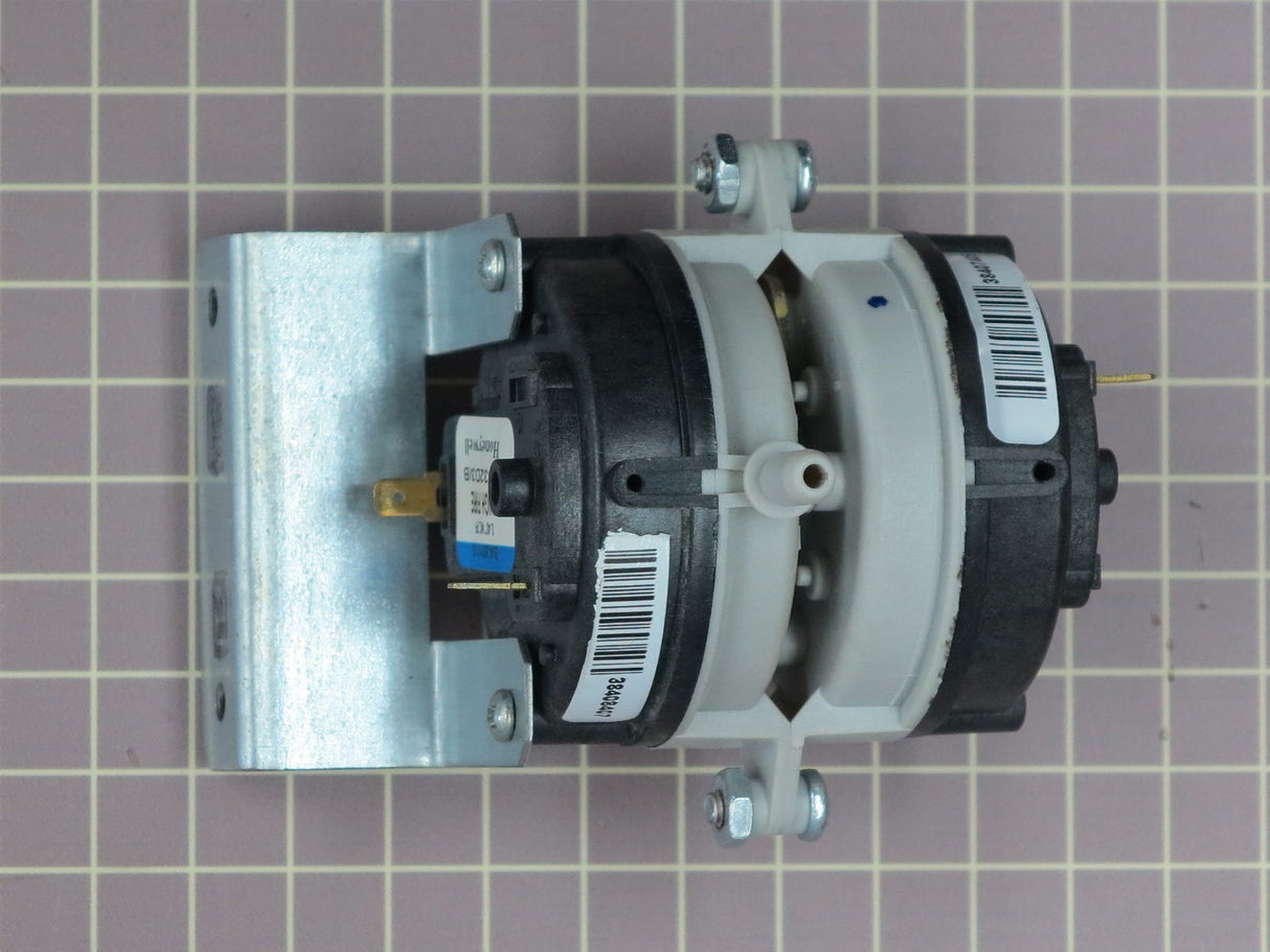 Pressure Switch, 2 Stage .20/.40 63W40
