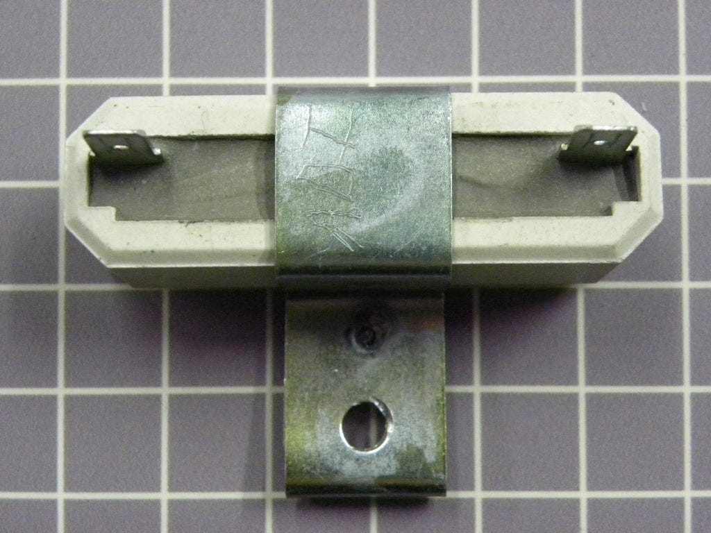 Resistor 8304441