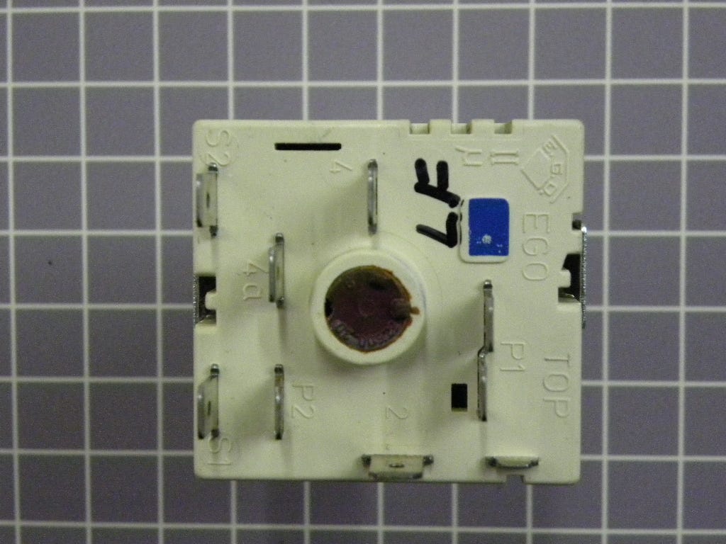 Infinite Switch (12A) 318191023