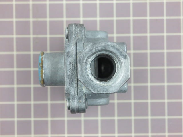 Pressure Regulator 74007387