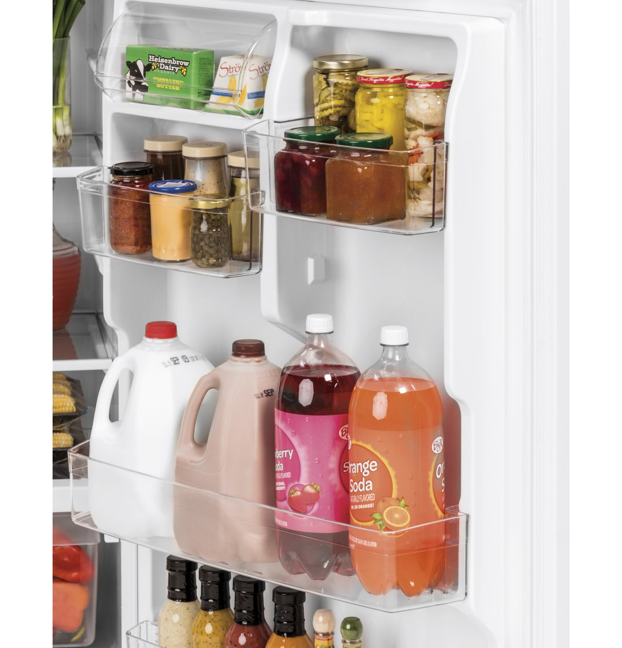 GE® ENERGY STAR® 21.9 Cu. Ft. Top-Freezer Refrigerator GE® ENERGY STAR® GIE22JTNRBB