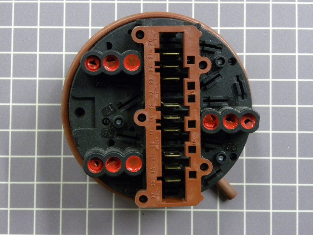 Pressure Switch (3+1 Level) 116103134