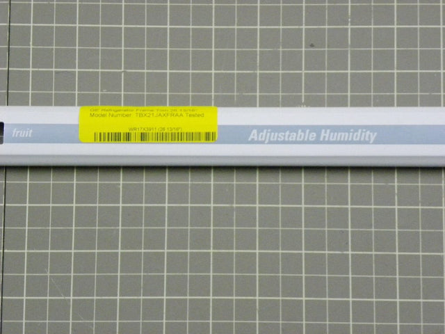 Frame Trim (26 13/16") WR17X3911