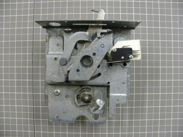 Caloric Range Door Latch ASM 31720201