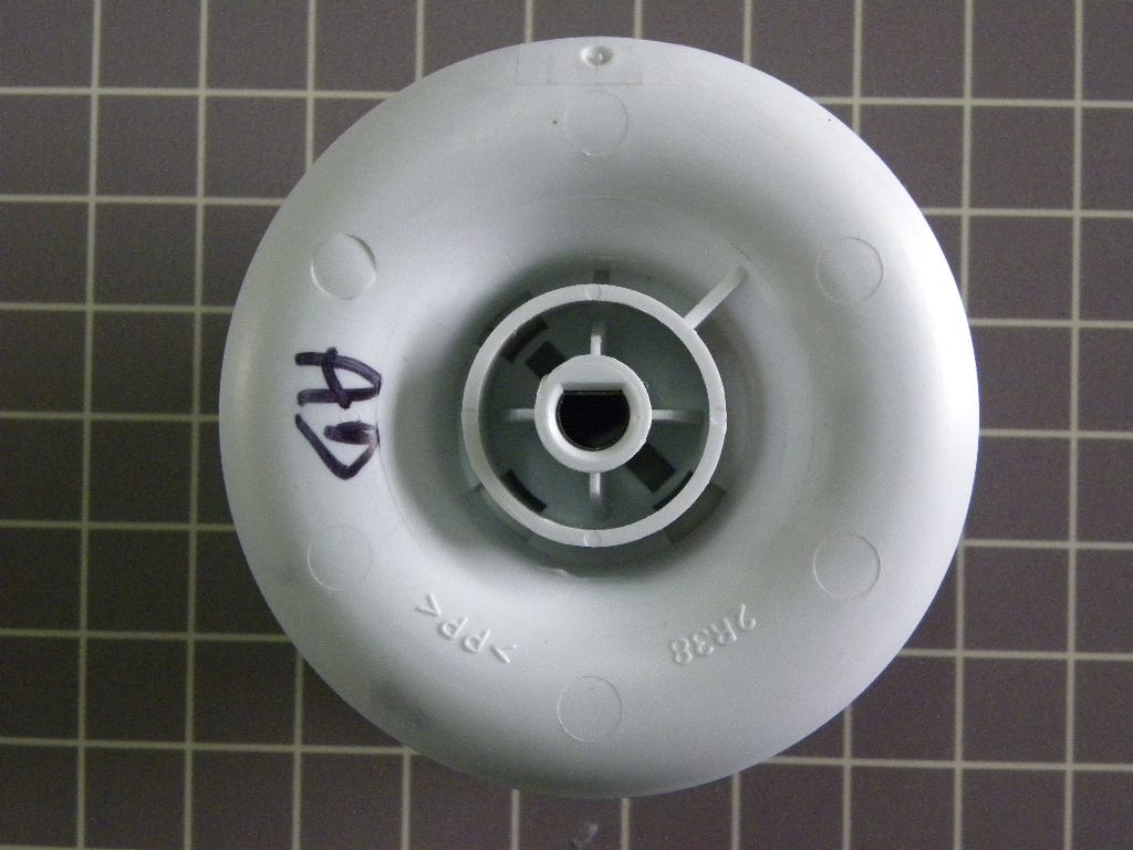 Knob and Skirt 31001388