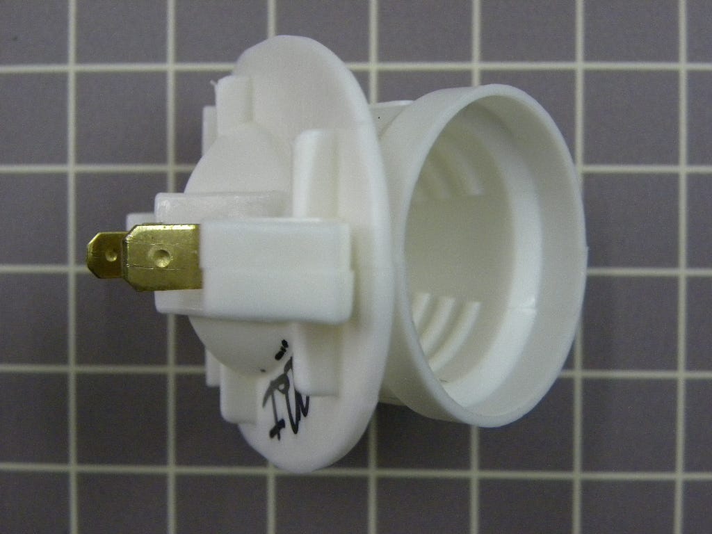 Light Socket 218906801