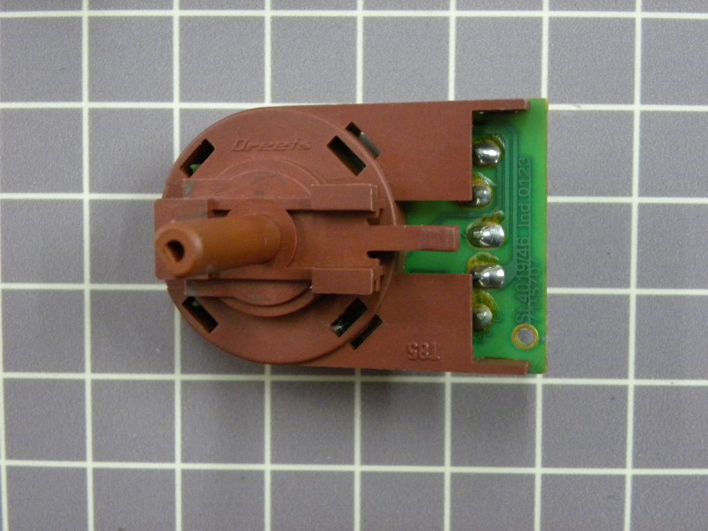 Cycle Switch 8064362