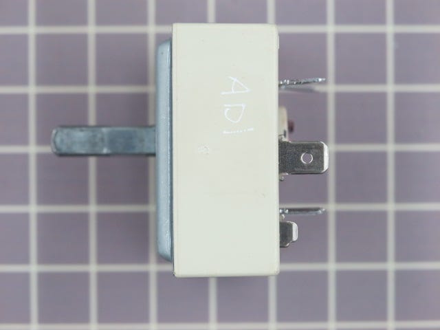 Control Switch 74008252