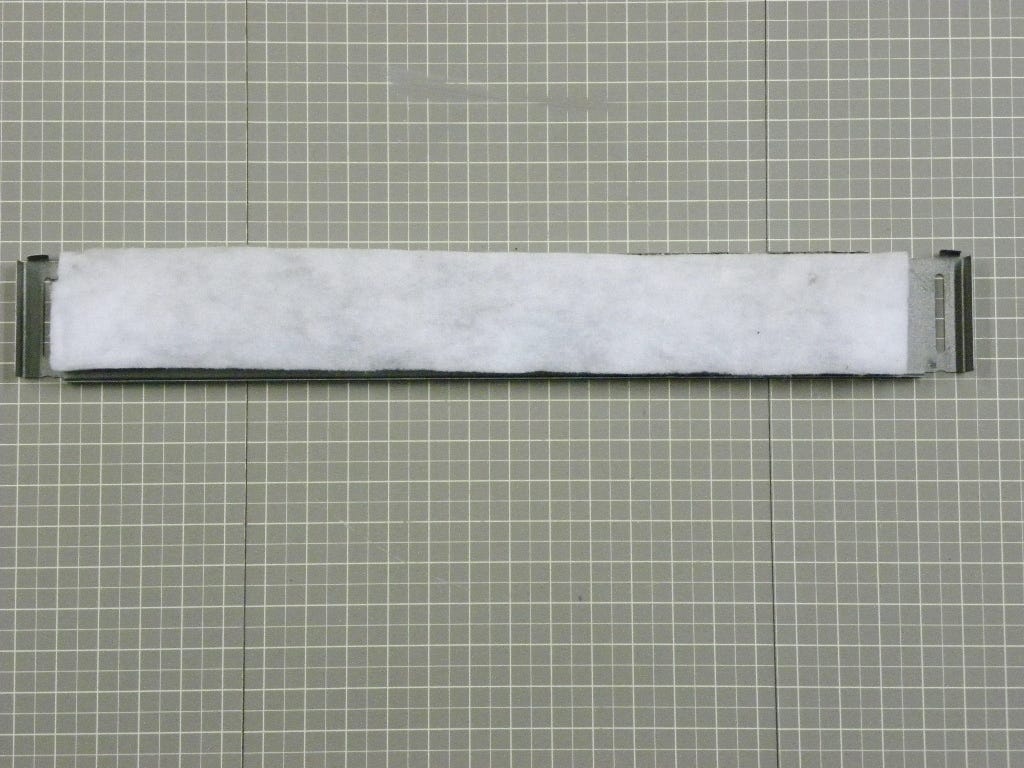 Toe Panel (White) 6-917689