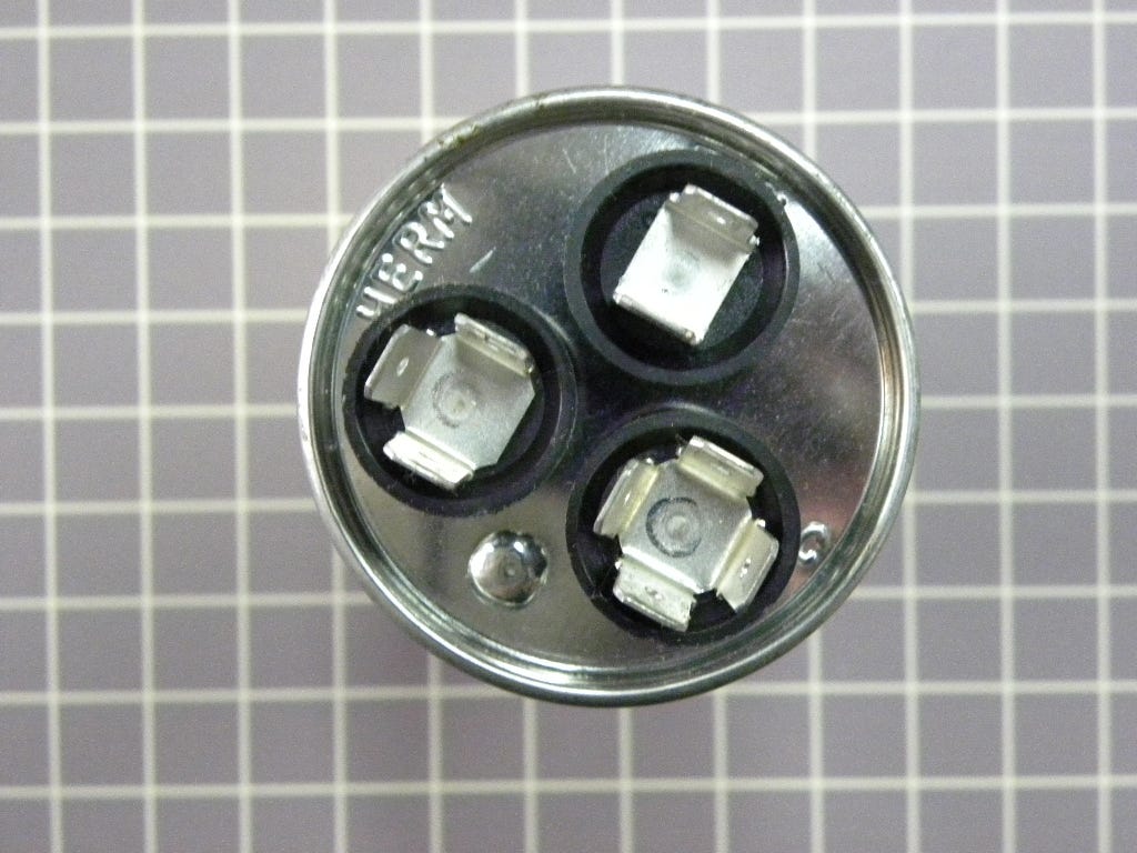 Capacitor 160500710158