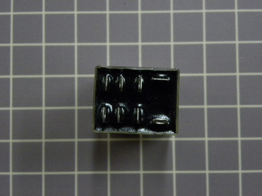 Relay WH12X10213