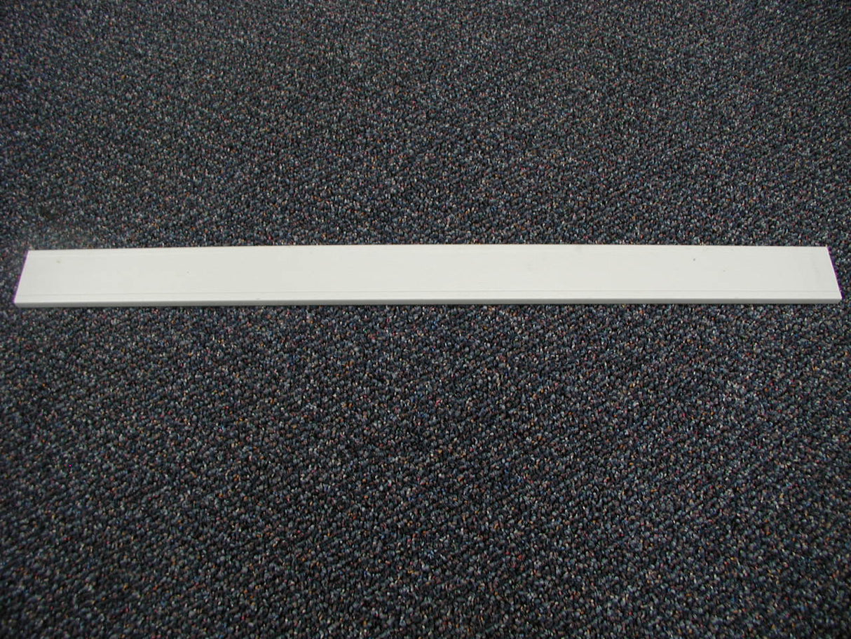 Trim 4390752