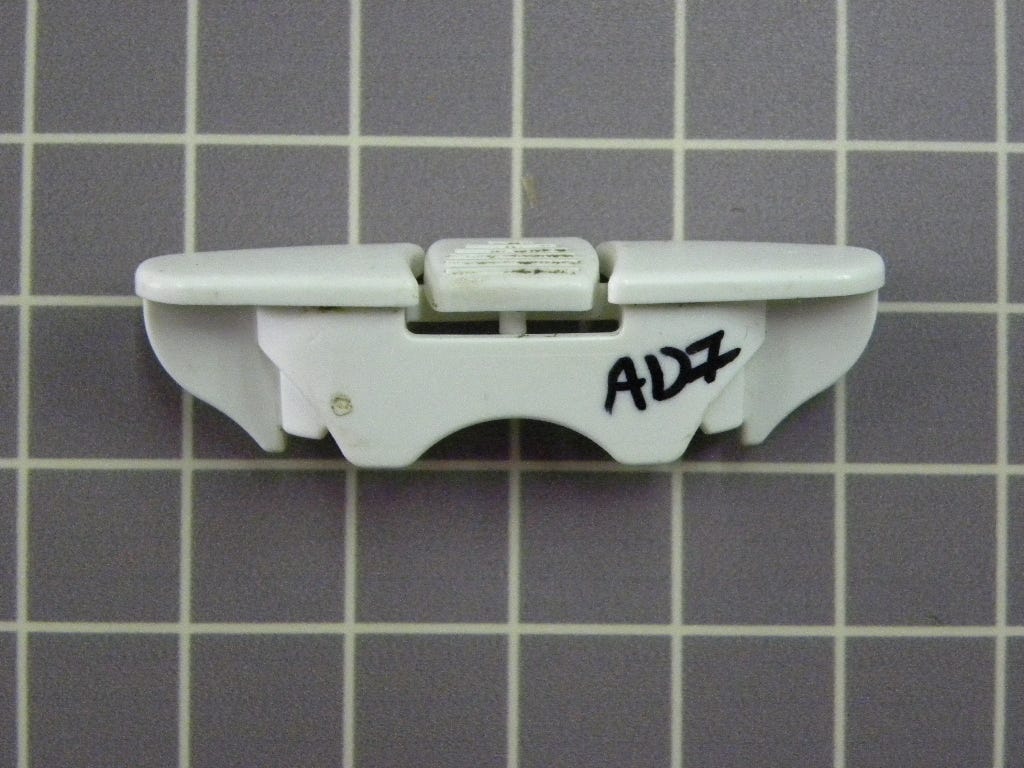 Stop Clip 8270039