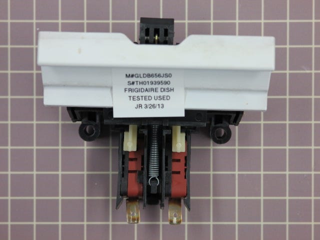 Door Latch 154361201
