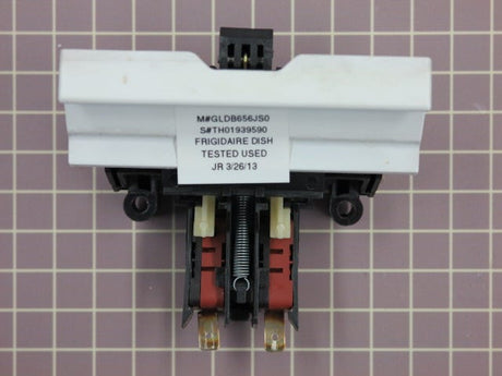 Door Latch 154361201