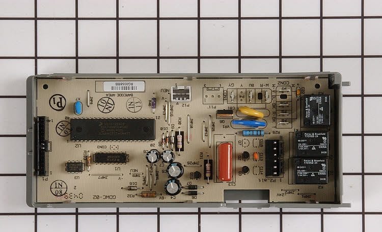 Microcomputer 8534963