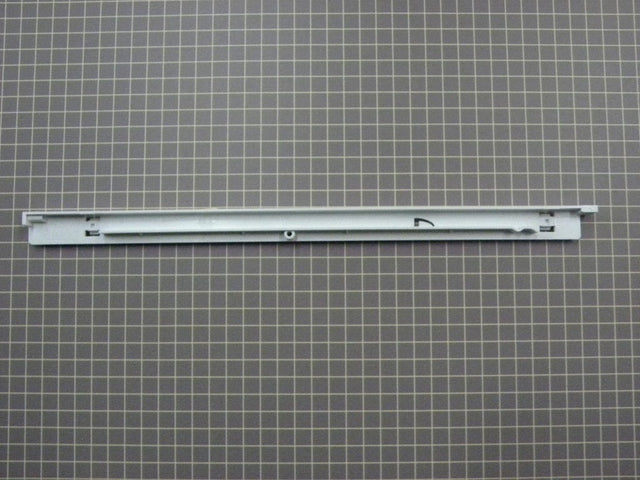RH Meat Pan Slide Rail 240530701