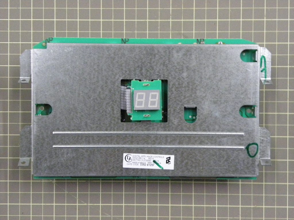Microcomputer 22004316