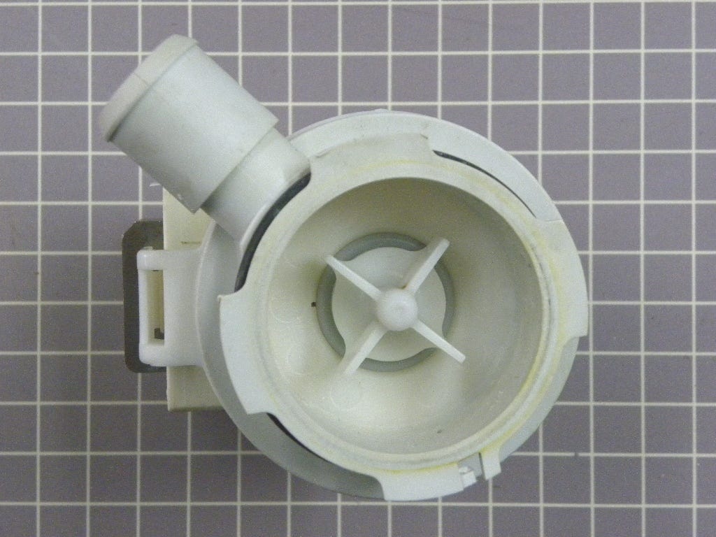 Drain Pump 8801353
