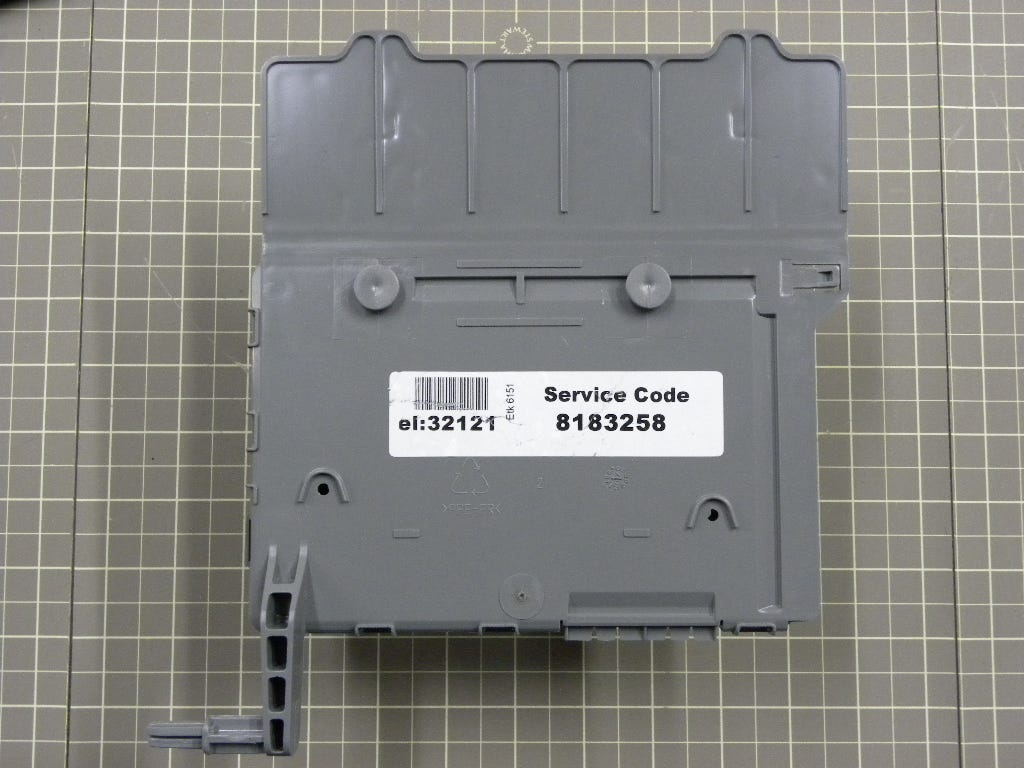 Microcomputer WP8183258