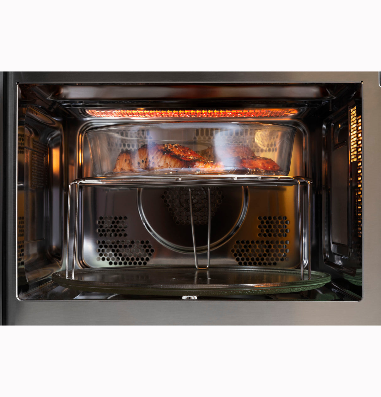 GE 1.0 Cu. Ft. Capacity Countertop Convection Microwave Oven with Air Fry
