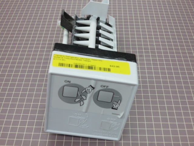 Ice Maker Assembly 240352411