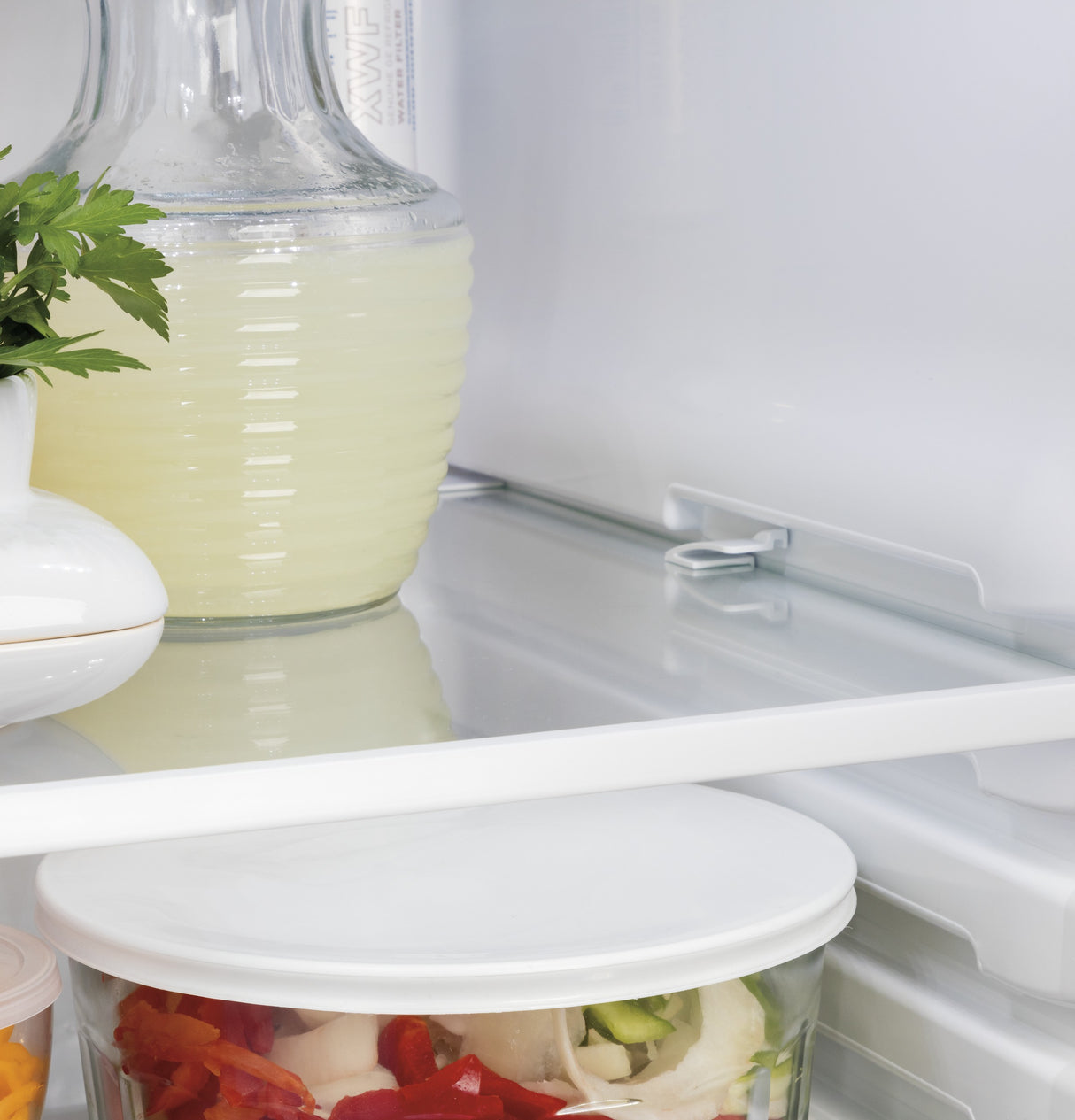 GE 21.8 Cu. Ft. Counter-Depth Side-By-Side Refrigerator GZS22IYNFS