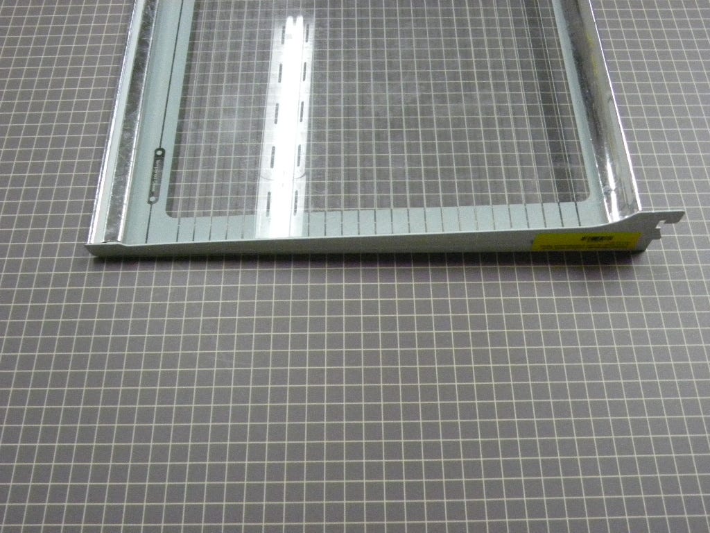 Cantilever Shelf, Glass and Trim 1120435