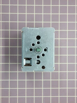 Surface Element Control Switch (7.2-9.0A) WB24T10146