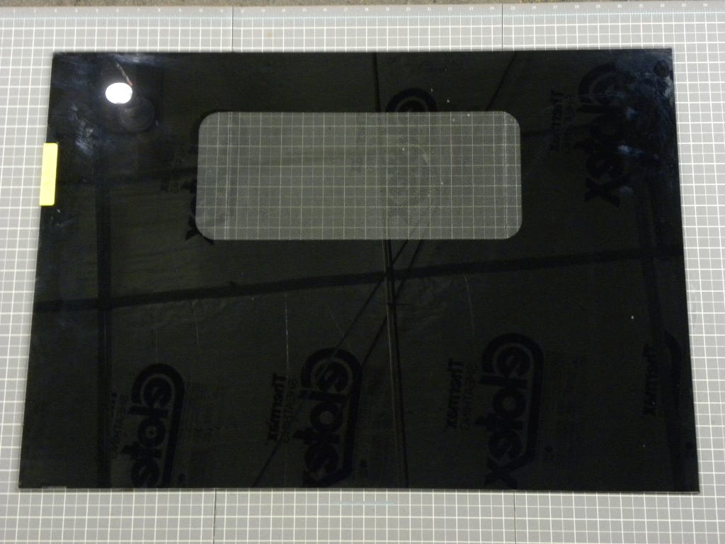 Door Glass WB56T10035
