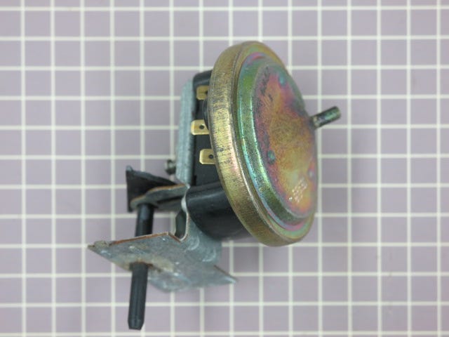Water Level Pressure Switch 64103