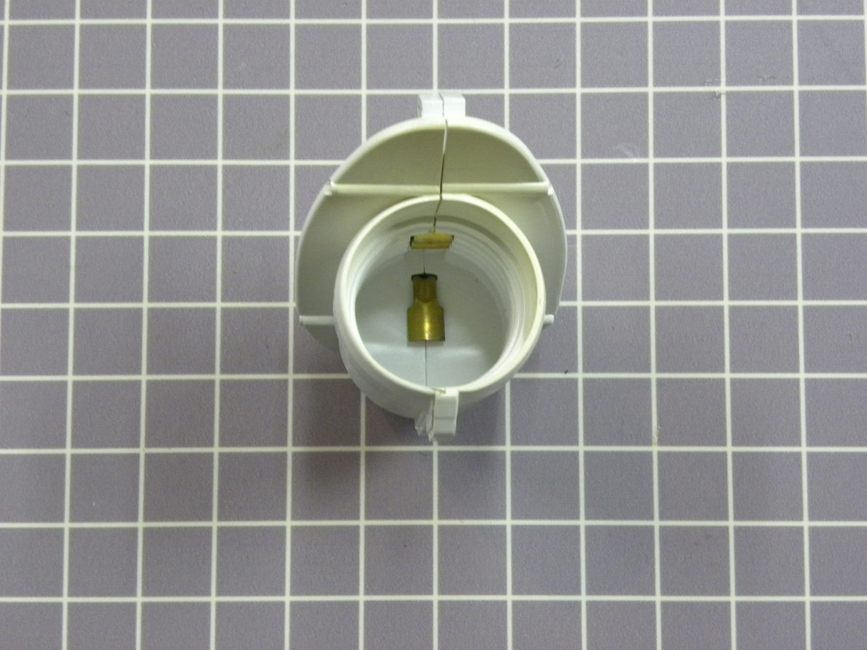 Light Socket 851067