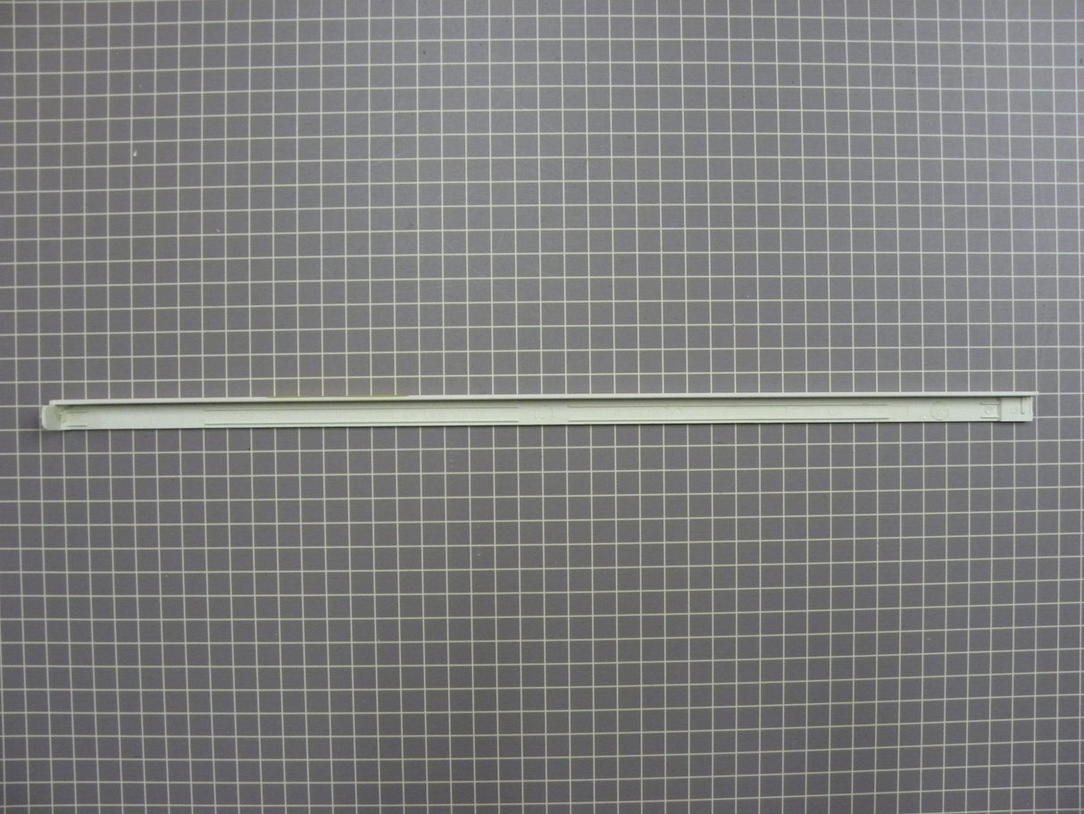 Door Trim (LH) 8523173