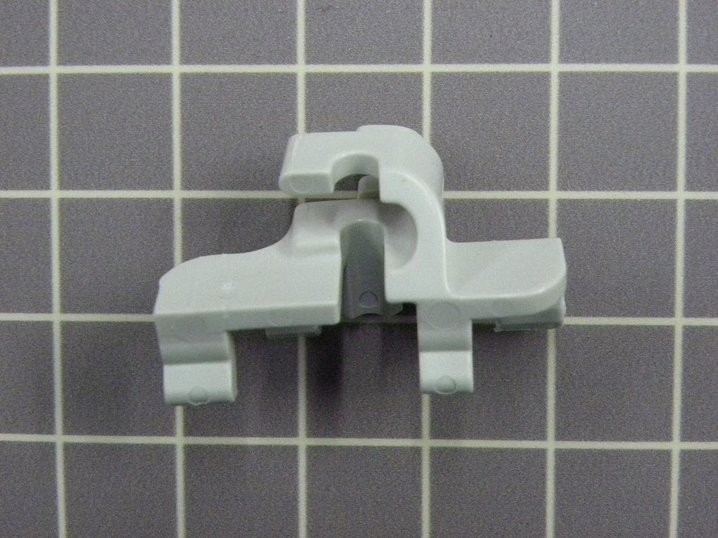 GE Dishwasher Tine Clip WD12X10064