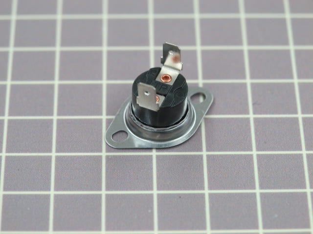 Thermostat 110/0 WB27X11208