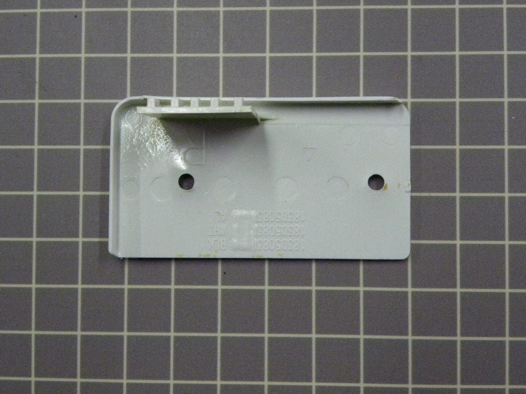 End Cap RH WB07K0266