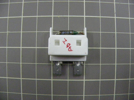 Fuse 675813